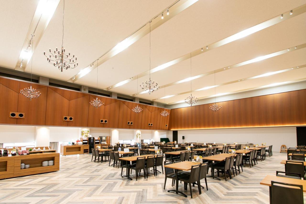 Tosei Hotel & Seminar Makuhari Narashino Exterior photo